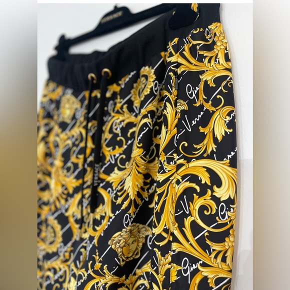 Authentic NEW Versace Joggers❤️ - Picture 9 of 12